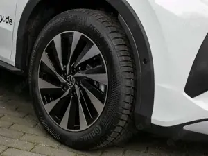 Volkswagen T-Roc 1.5 eTSI DSG ACC LED Kamera App-Connect Bild 4