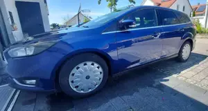 Ford Focus Focus Turnier 1.5 TDCi ECOnetic 88g Start-Stopp-Sy Titanium