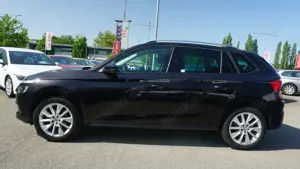 Skoda Kamiq 1.0 Ambition CNG AHK LED Kamera Spurhalte Bild 3