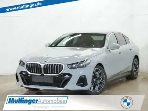 BMW 550 e xDr.M Sport IntAktL.AutoBahnAss.M Sitze AHK
