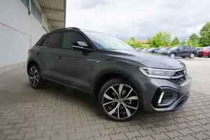 Volkswagen T-Roc 1.5TSI DSG R-line Matrix Pano AHK Navi