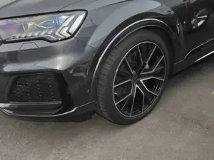Audi Q7 50 TDI quattro S line HD-Matrix AHK BO Navi Bild 5
