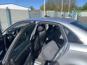 Audi A4 Bild 2