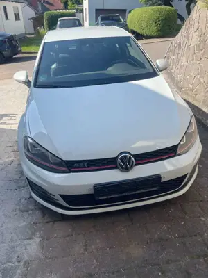Volkswagen Golf GTI Golf GTI Performance BlueMotion Technology