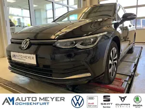 Volkswagen Golf VIII ACTIVE 1.5 TSI Standhzg. HUD Navi LEDPlus Tr