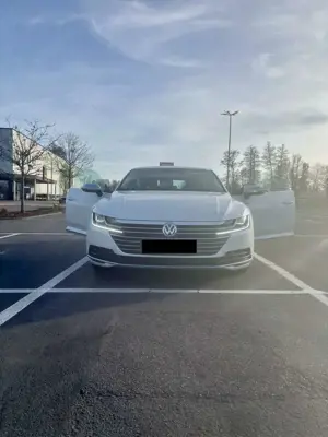 Volkswagen Arteon Arteon Elegance 2.0 TDI DSG | 360° | ACC | Keyless