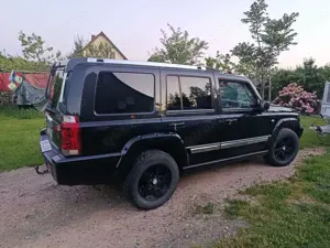 Jeep Commander Bild 4