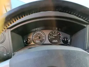 Jeep Commander Bild 5