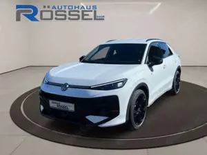Volkswagen T-Roc 1.5 TSI DSG R-Line 19"Alu AHK LED Matrix Park Assi