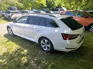 Skoda Superb Ambition