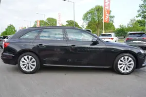 Audi A4 Bild 4