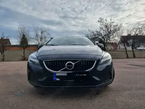 Volvo V40 Momentum