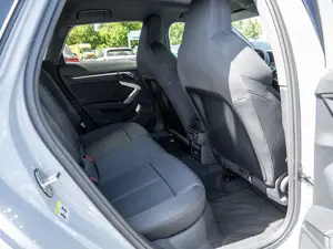 Audi A3 Sportback 1.5 TFSI e 150 kW NAVI ACC LED Bild 4