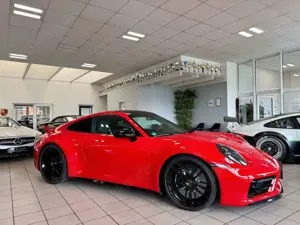 Porsche 992 911 992 Carrera GTS PCCB / LIFT / ACC / Glasdach