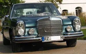 Mercedes-Benz 300 SEL