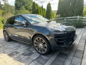 Porsche Macan Macan Turbo PDK