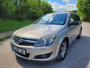 Opel Astra Astra Caravan H 1.4 Innovation 110 Jahre StHZ