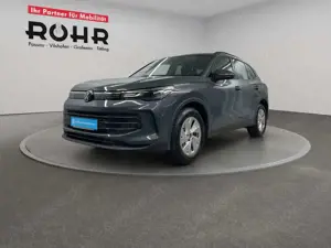 Volkswagen Tiguan Basis 1.5 eTSI AHK Kam. LED Navi PDC SHZ