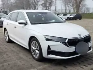 Skoda Octavia Combi Selection 1.5 150PS*1.Hand*Anhängerkupplung*Rückfahrkamera*elekt Heckklappe*Fin 