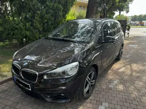 BMW 216