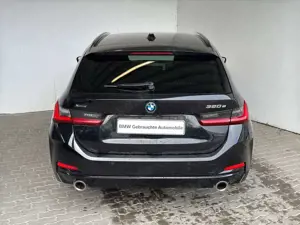 BMW 320 Bild 3