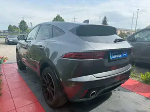 Jaguar E-Pace E-PACE R-Dynamic SE AWD Bild 5