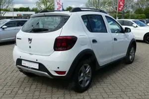 Dacia Sandero Bild 4