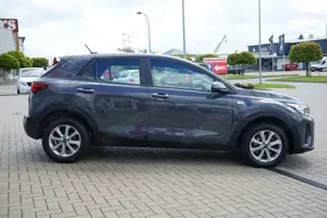 Kia Stonic 1.2 Edition 7 Sitzheizung Tempomat PDC Bild 5