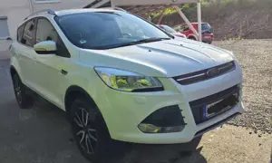Ford Kuga 1.5 EcoBoost 2x4 Trend