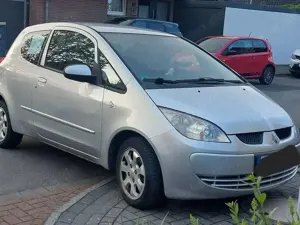 Mitsubishi Colt Colt CZ3 1.3 Automatik Invite
