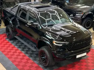 Dodge RAM 1500 5.7 4X4 LIMITED PANO LPG MonsterTruck