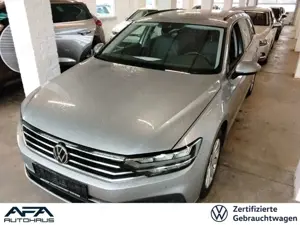 Volkswagen Passat Variant 1.5 TSI DSG RFK*GRA*Navi*SHZ