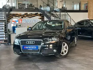 Audi A4 *AHK*TEMPO*PDC*SitzH*