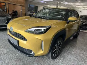Toyota Yaris Cross Hybr Team NAVI LED SHZ KAMERA WINTER