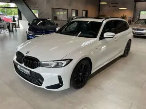 BMW 318 d M Sport Leder LED Navi Pano Harman/Kardon