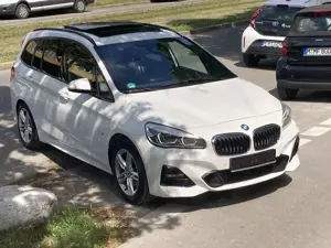 BMW 220 GranTour d M Sport+Aut1.Hd/Klimaaut/Navi/LED/Pano