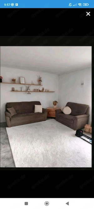 sehr schöner sofa