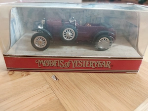 Matchbox- Auto Models of Yesteryear