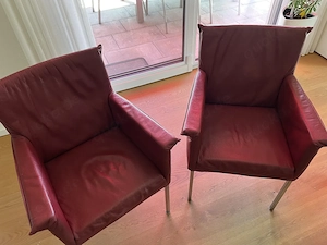 4 hochwertige Leder-Esszimmerstühle - stilvoll & bequem
