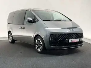 Hyundai STARIA 2.2 CRDi 2WD*SIGNATURE*LED-360°-BOSE-ACC