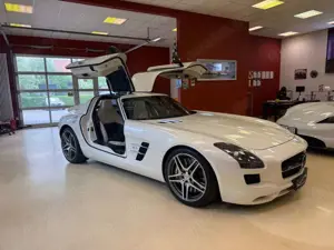 Mercedes-Benz SLS Coupe Carbon,DESIGNO,DEUTSCH,2HAND,TRAUM