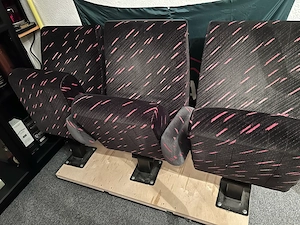 3 Kino-Sessel zu verkaufen