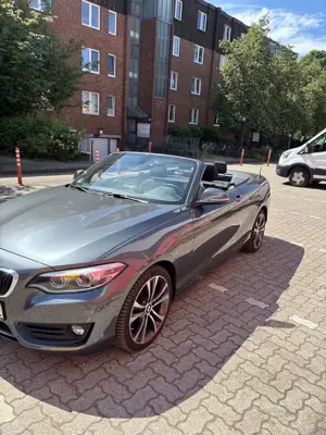 BMW 220