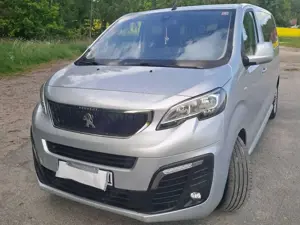 Peugeot Traveller