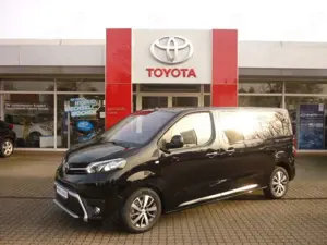 Toyota Proace Verso 2,0-l-D 6-G. L1 (8-Si.) Team Deutschland