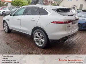 Jaguar F-Pace F-PACE D200 AWD SE*Pano*Standheizung*ACC* Bild 4