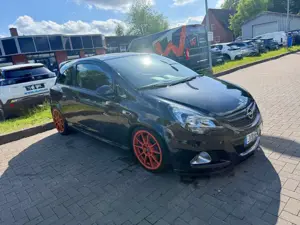 Opel Corsa Corsa 1.6 Turbo OPC Nürburgring Edition