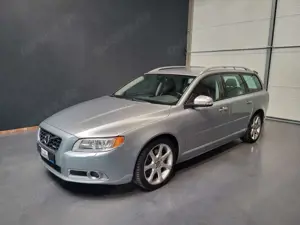 Volvo V70 Edition R-Design *Navi| Xenon| Leder*