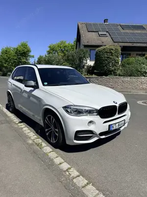BMW X5 M M50d * Top-Ausstattung*