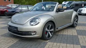 Volkswagen Beetle Cabriolet Exclusive Sport DSG wenig KM